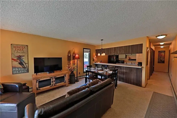 Meadow Ridge 08-01 2 Bedrooms 2 Bathrooms Condo
