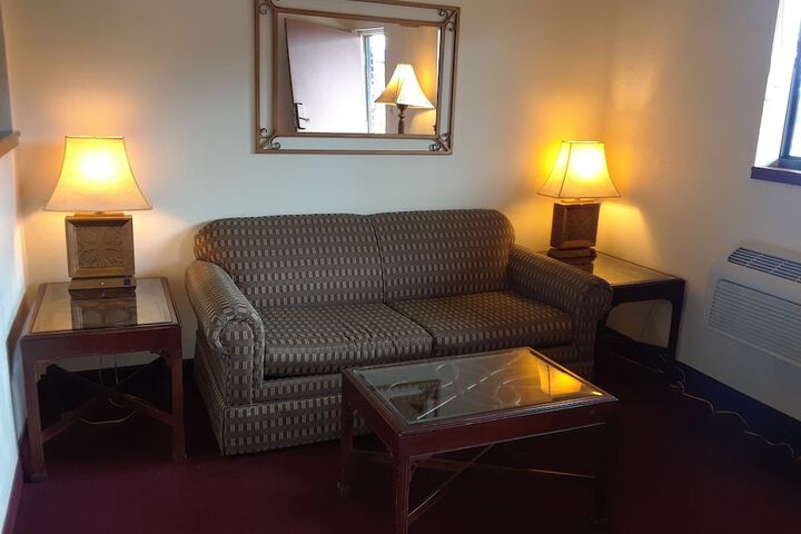Cedar Glade Resort