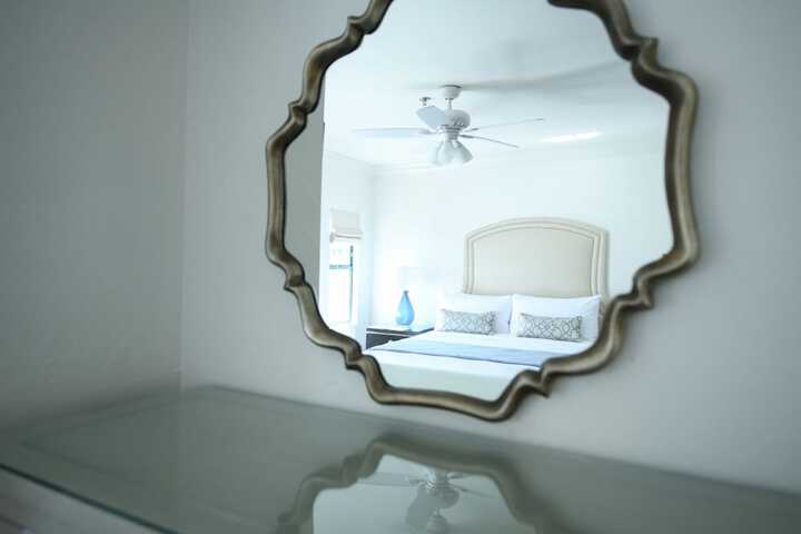 Room 40 of 118