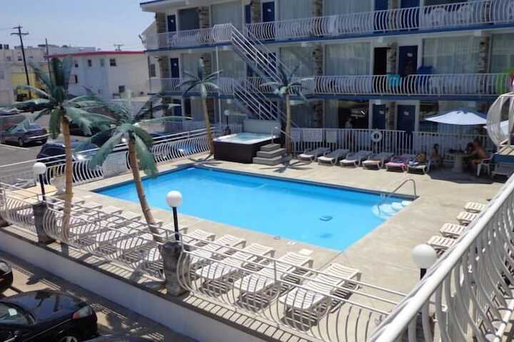 Pool 2 of 26