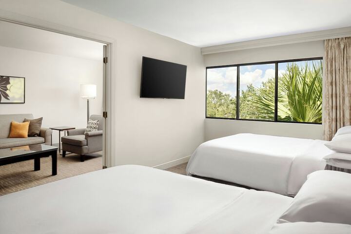 Room 21 of 59