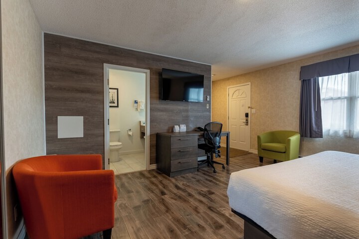 Glengarry Extended Stays