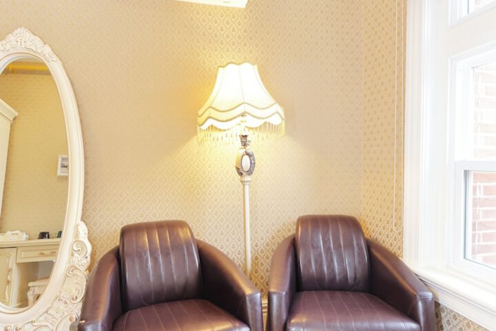 Room 74 of 252