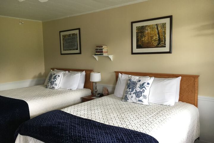Room 12 of 44