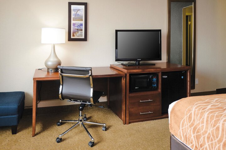 Room 18 of 30
