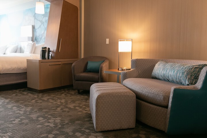 Room 14 of 23