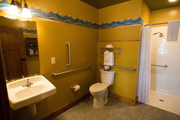 Room 30 of 100