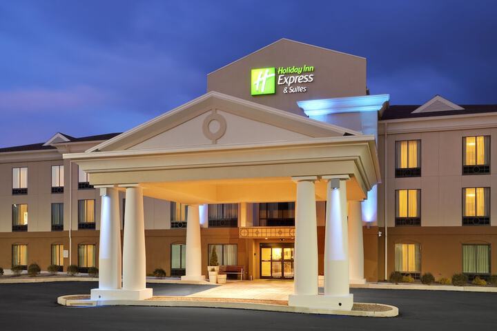 Holiday Inn Express Hotel & Suites Lebanon by IHG