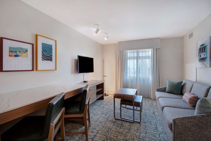 Room 30 of 61