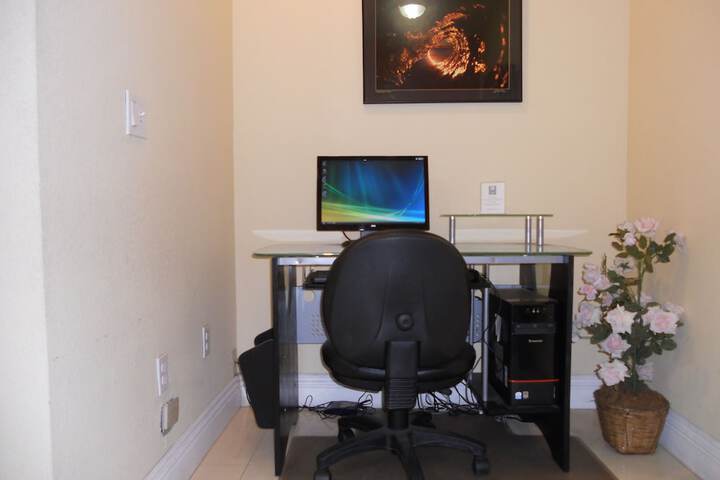 Business Center 34 of 37