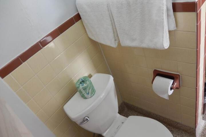 Room 7 of 24