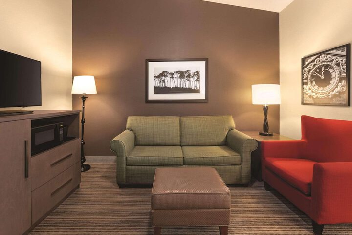 Room 15 of 31
