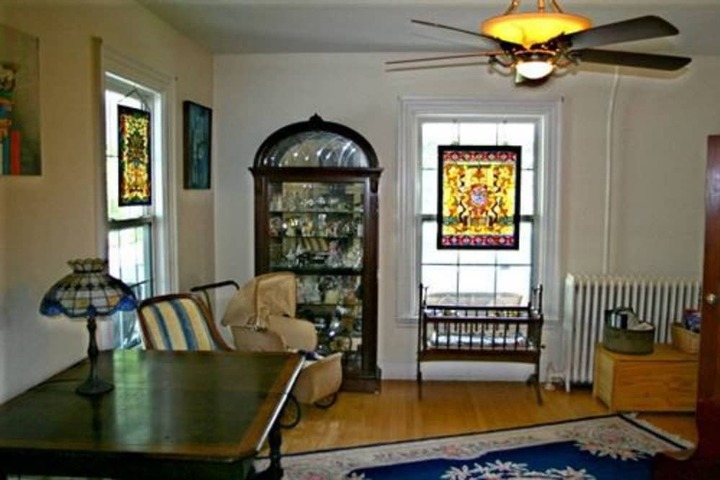 THE YOUNG HOUSE BED AND BREAKFAST