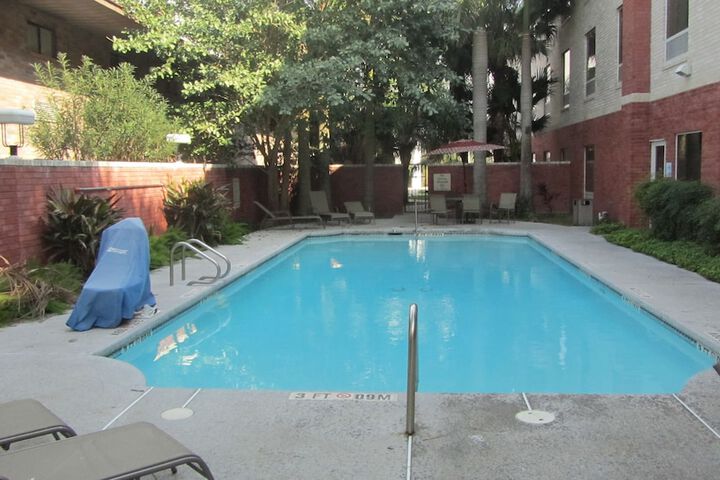 Pool 13 of 47