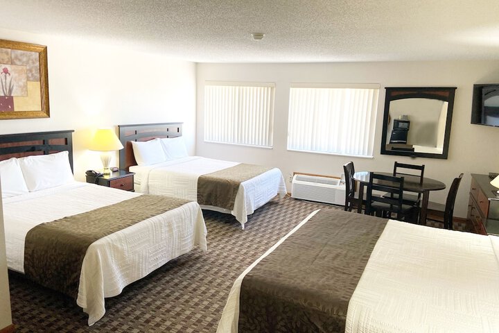 Burke Inn Motel & Suites
