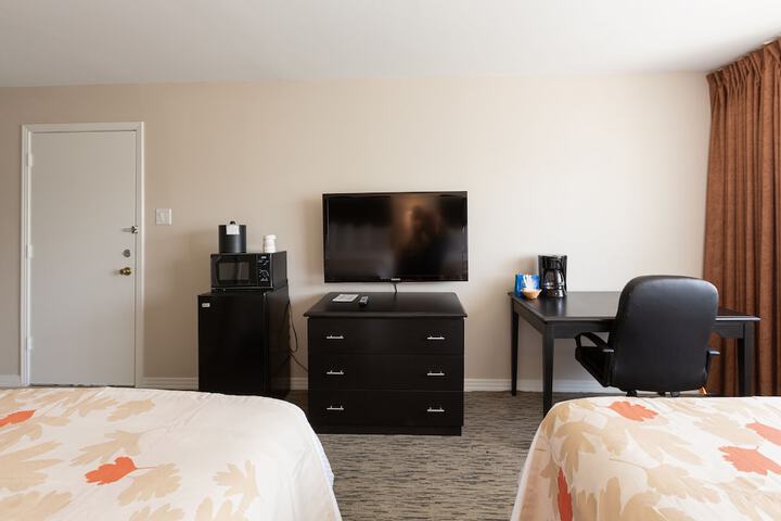 Room 5 of 19