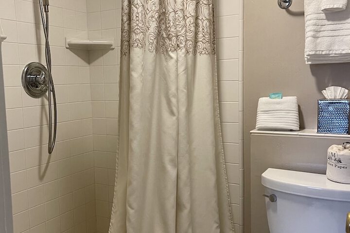 Room 42 of 69