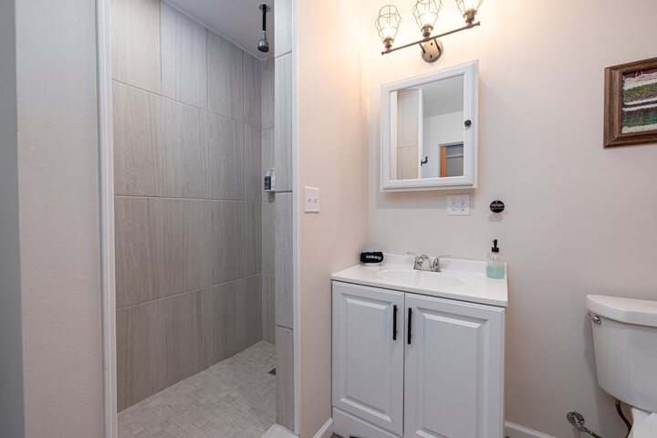 Hartwell Suites