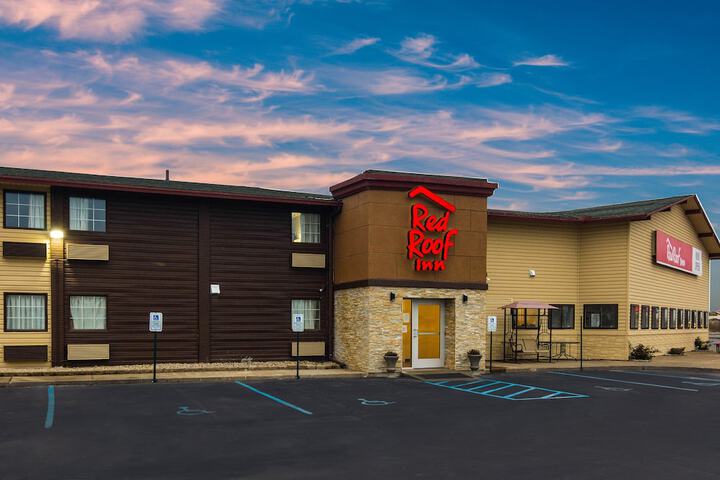 Hotel 6 of 34