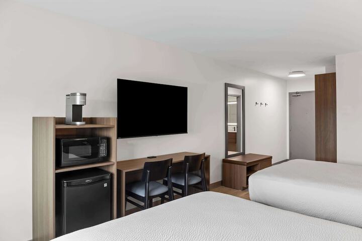 Days Inn by Wyndham Steinbach