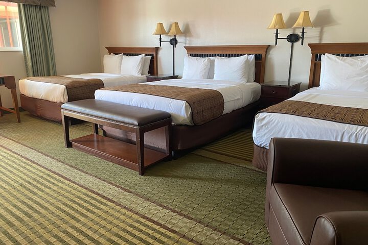 Room 17 of 44