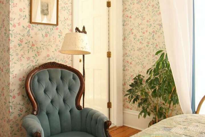 Room 53 of 128