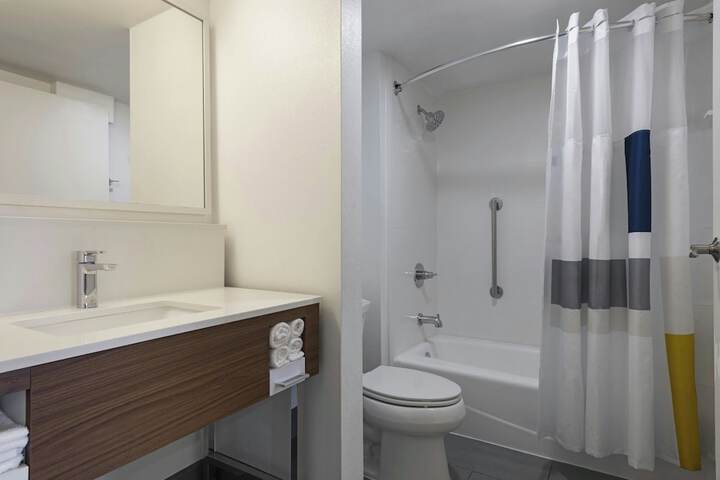 City Express by Marriott Findlay