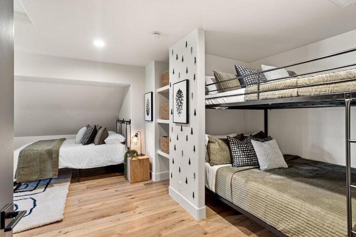 Escape to Wine Country Luxurious Getaway Awaits