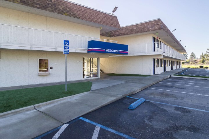 Motel 6 Oroville CA