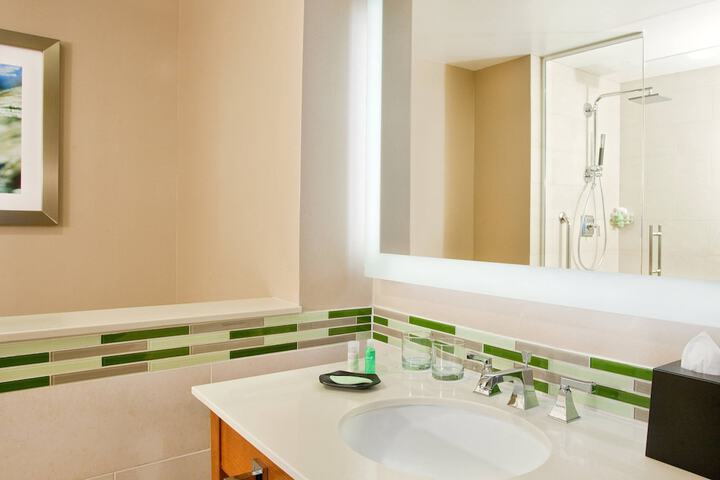 Room 14 of 29