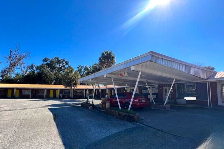 Cross City Motel by Hotel O US 19