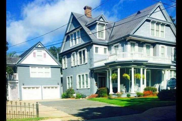 Sweet Cane Inn
