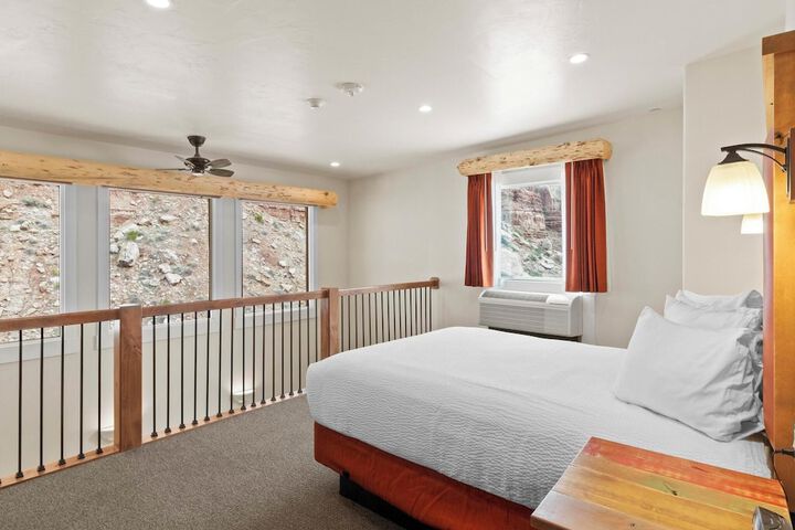 Bluff Dwellings Resort