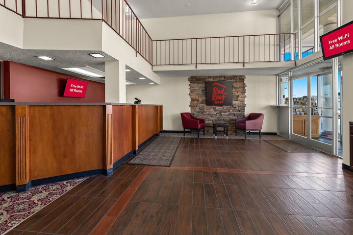 Red Roof Inn & Suites Cave City