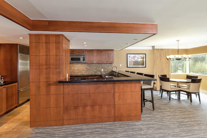 Hilton Whistler Resort & Spa