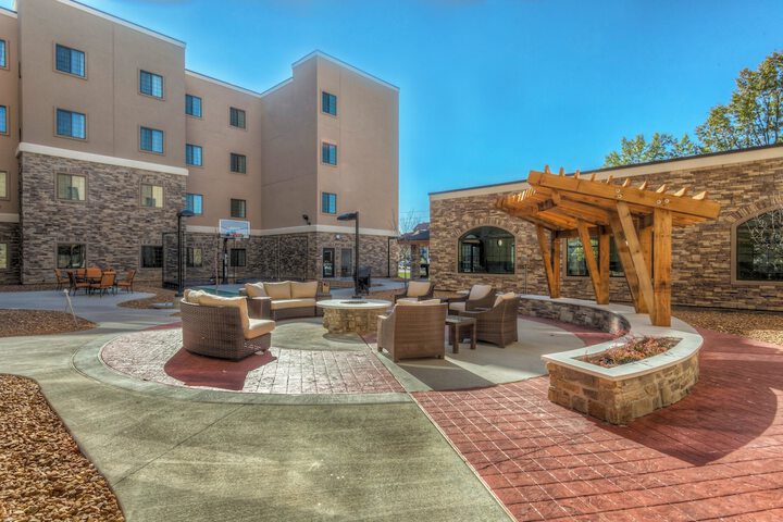 Staybridge Suites St. Louis - Westport by IHG
