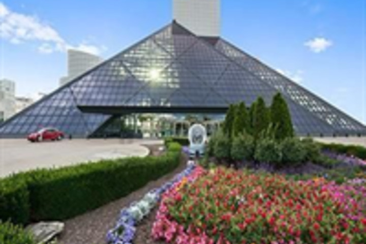 SUPER 8 BEACHWOOD CLEVELAND AREA