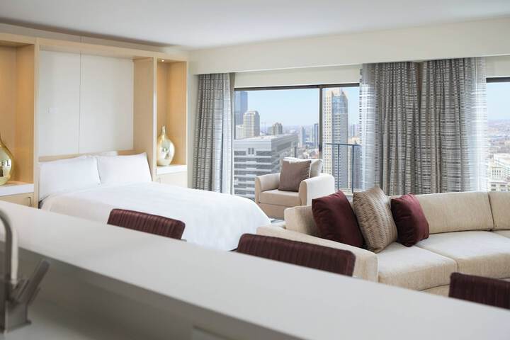 Chicago Marriott Downtown Magnificent Mile