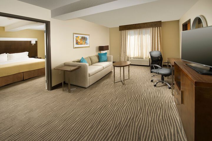 Room 22 of 46