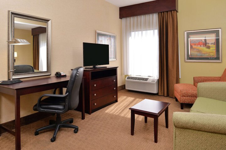Room 18 of 43