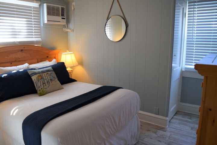 Surf City Hotel
