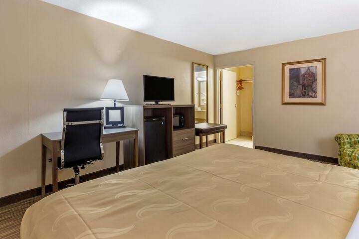 Room 38 of 68