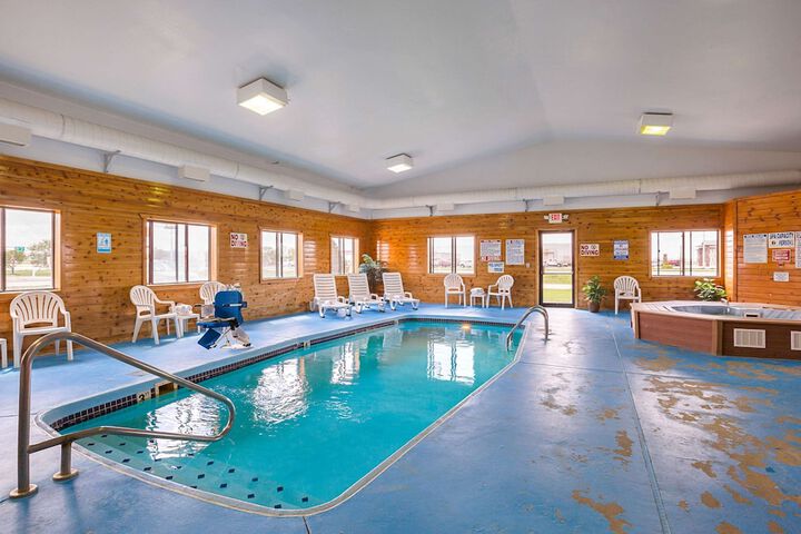 Pool 4 of 47