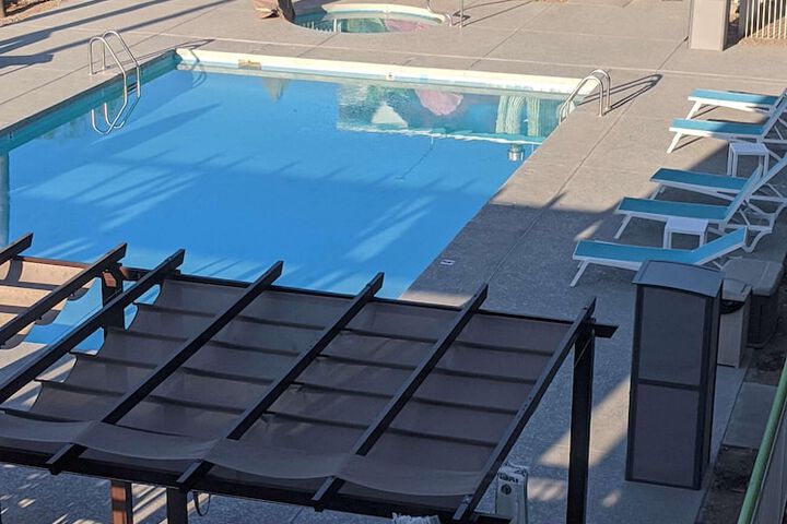 Pool 7 of 45