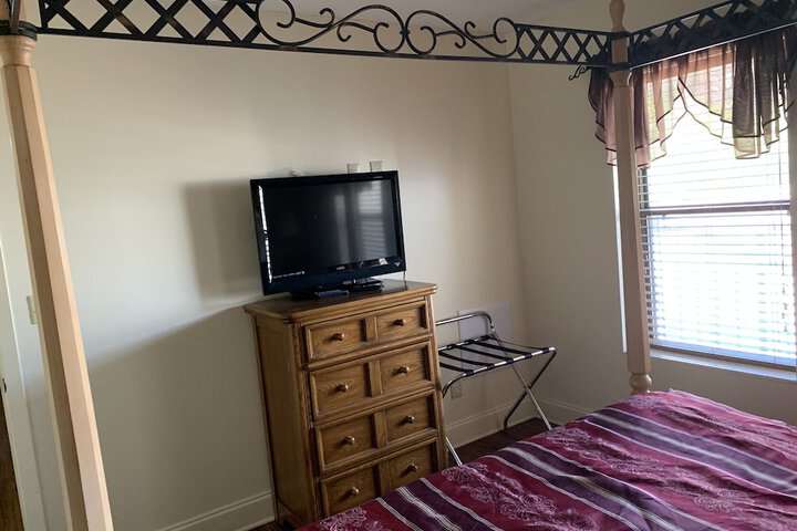 Room 115 of 165