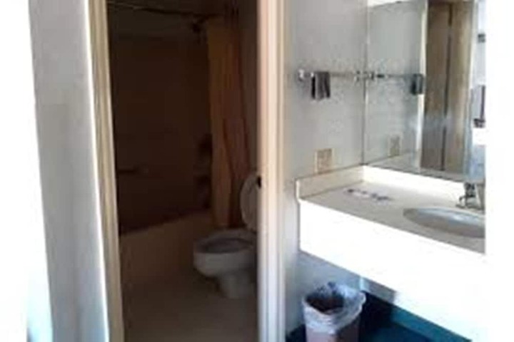 Room 17 of 23