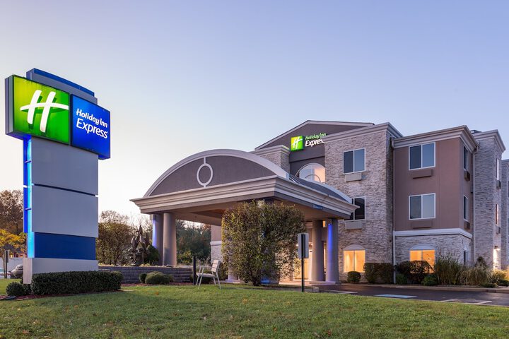 Hotel 2 of 69