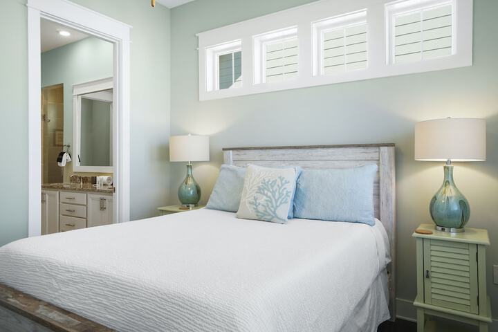 Prominence on 30A by Panhandle Getaways