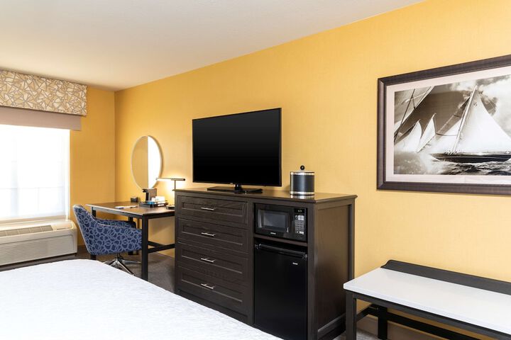 Room 43 of 60