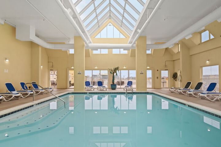 Pool 7 of 35